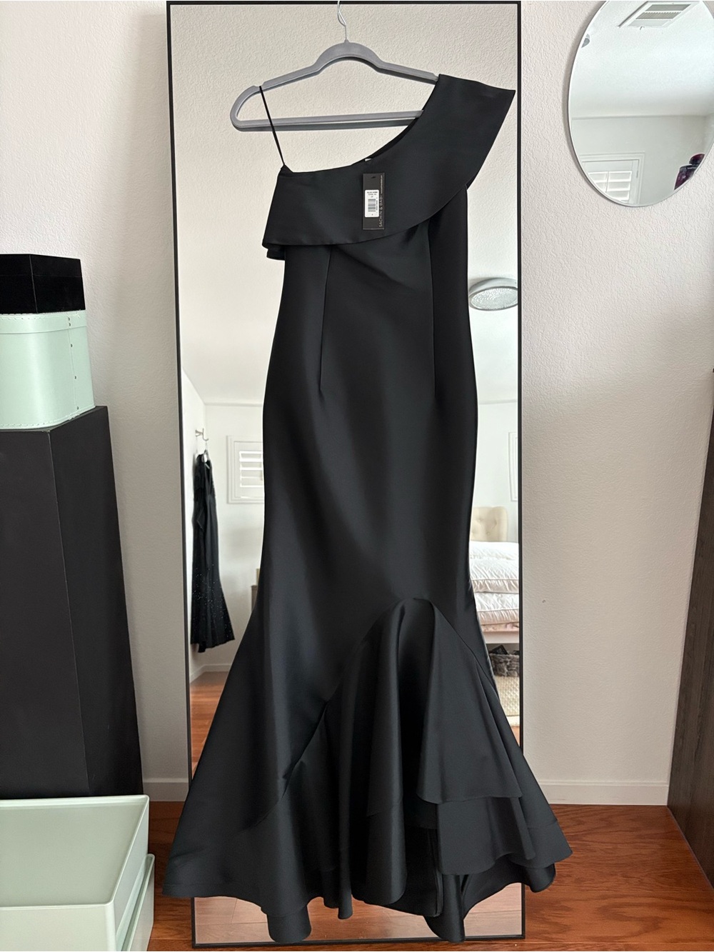 NEW with tags Black Sachin & Babi OLIVE Collection Gown SZ 4 Retail $699